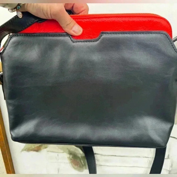 India Hicks Black Bag with Orange  Insert - Picture 16 of 16